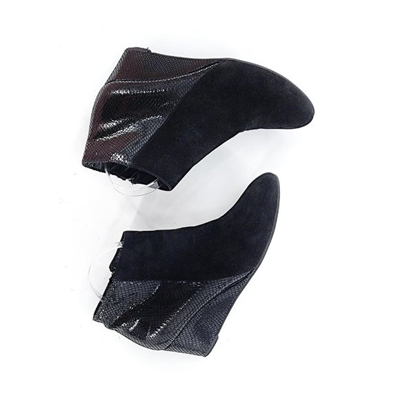 AQUATALIA by Marvin K Judith Black Snakeskin Embossed Wedge Bootie - Picture 8 of 10